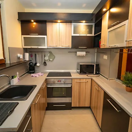 The Family Courtyard - Very Large 2bd By Flat Manаger Ravda