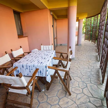 The Family Courtyard - Very Large 2bd By Flat Manаger Apartamento