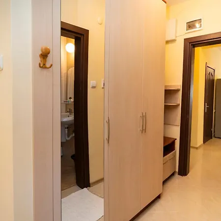 The Family Courtyard - Very Large 2bd By Flat Manаger *